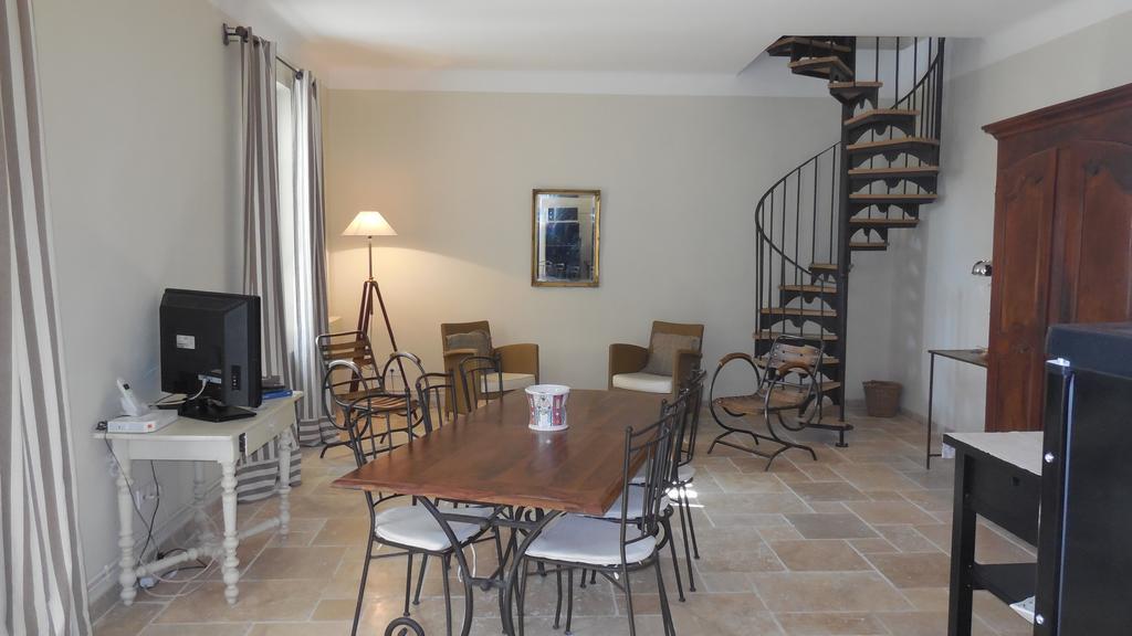 Villa Domaine De Rochegude à Avignon Chambre photo